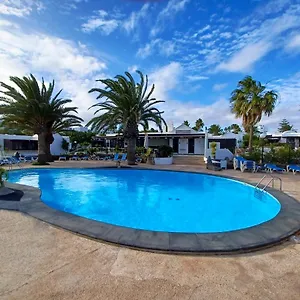  Apartment Bungalow Playa Bastian - Piscina Climatizada - Wifi - Playa 1 Min. Spain